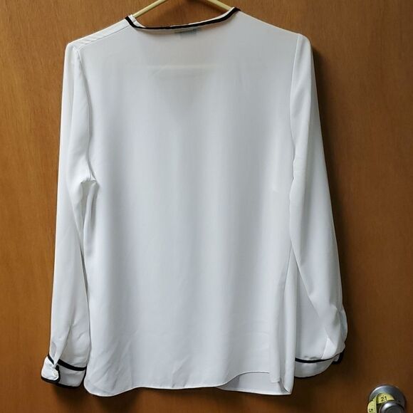 Papaya collection blouse,  size 12 - Picture 4 of 4